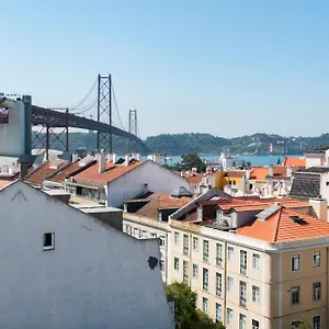 Riverfront Apartamento